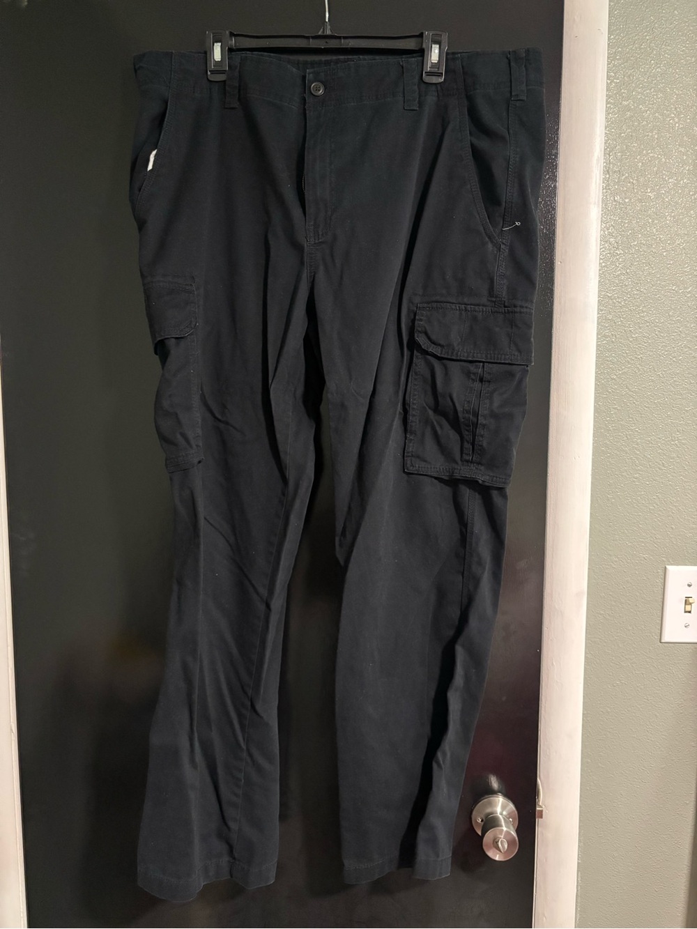 Goodfellow & Co Black Cargo Pants with Multi-Pocket Design